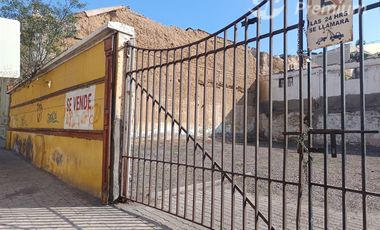 Se Vende Estacionamiento 700m2 esquina aldunate en Coquimbo