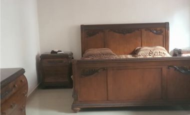 Alquilo Extraordinaria casa Amoblada con Piscina en la Alameda 535m2