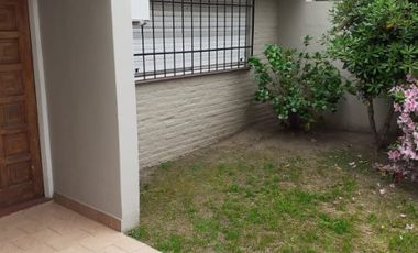 Casa en venta en Quilmes Este