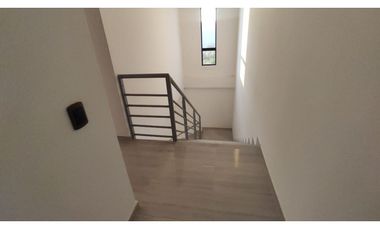 Casa campestre de 850 M2 en 750 mill en La Mesa Cund