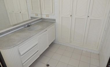 edificio en venta en alto prado. Cod V86158