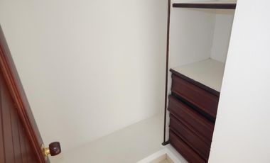 edificio en venta en alto prado. Cod V86158