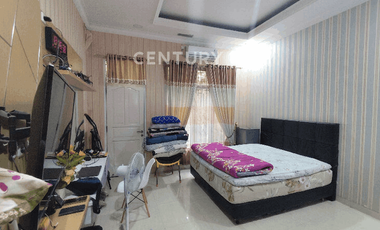 Rumah Luas Nyaman 2.5 Lantai Di Semper, Jakarta Utara