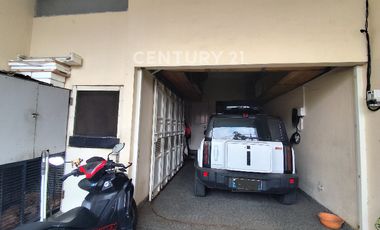 Rumah Luas Nyaman 2.5 Lantai Di Semper, Jakarta Utara