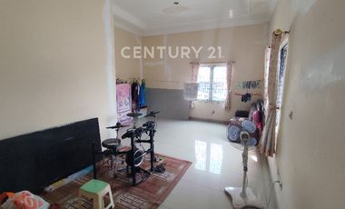 Rumah Luas Nyaman 2.5 Lantai Di Semper, Jakarta Utara