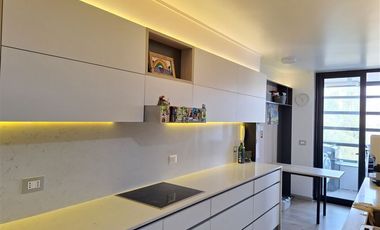 Departamento en venta 4 dorm. Portal la Dehesa Lo Barnechea