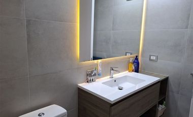 Departamento en venta 4 dorm. Portal la Dehesa Lo Barnechea