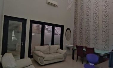 Rumah Hook 2 Lantai Central Park A.Yani