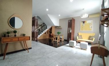 Modern Town House di Cilandak Barat dengan Lokasi Strategis & Furnished HSE-A0579