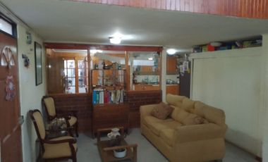 Se vende casa amplia .sector Universidad de Atacama