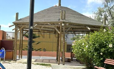 ARRIENDO HERMOSA Y AMPLIA CASA EN EXCELENTE SECTOR DEL NORTE