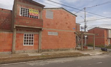 casa en venta en villa gorgona, barrio dalias. Cod V4976