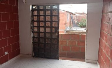 casa en venta en villa gorgona, barrio dalias. Cod V4976