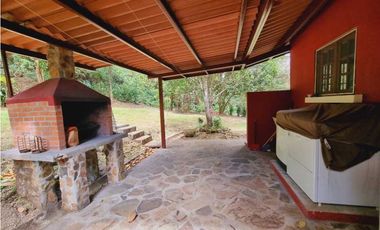 CASA DE CAMPO AMOBLADA EN ALTOS DEL MARIA NATURALEZA PURA