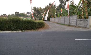 rumah mertoyudan indah 100 meter dari jalan pattimura
