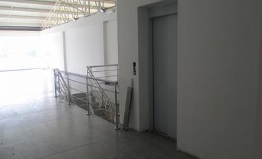 local en arriendo en chia. Cod A2116