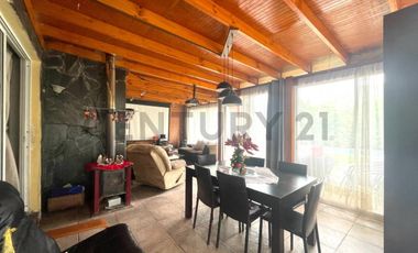 VENDO LINDA PROPIEDAD ESTILO PROVENZAL EN SANTA ELENA CHICUREO NORTE