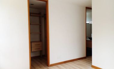 PR3278 Apartamento en arriendo en el sector Benedictinos