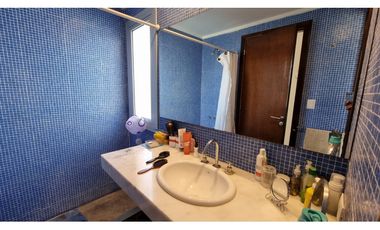 Casa de 5 ambientes con jacuzzi. Los lamos. Rumenco.