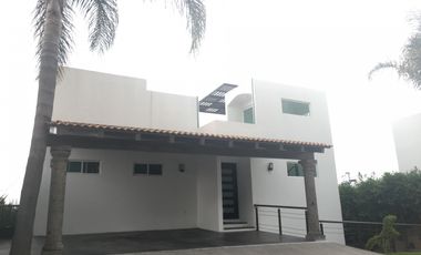 Renta casas alberca corregidora - casas en renta en Corregidora - Mitula  Casas