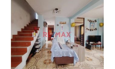 Venta De Casa De 167 M2 A Dos Cuadras De La Panamericana Norte