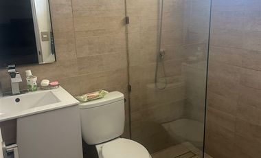 Casa en venta de 3 dorm. en La Florida
