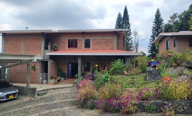 casa en venta en dapa. Cod V16612