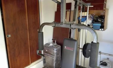 Barbaro Vende  Tipo casa  en San Martin