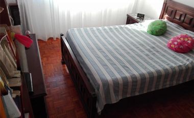 Barbaro Vende  Tipo casa  en San Martin