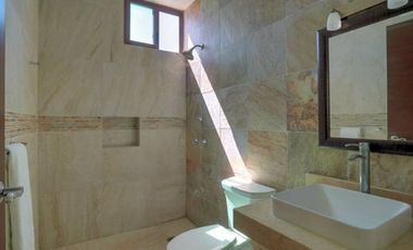 HERMOSA RESIDENCIA LAS TUNAS EN UAYMITÚN