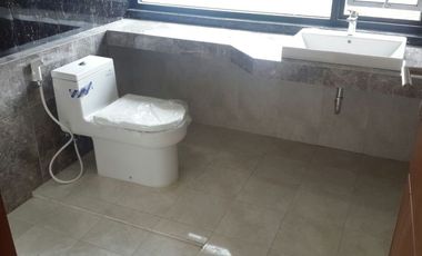 Jual Rumah di Bandung Utara dilengkapi poolside Hrg mulai 2,3Man.