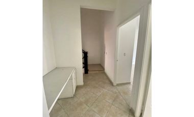 SE VENDE CASA EN CONDADO DEL REY $315,000 AM