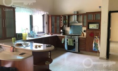Casa en Venta, Lázaro Cárdenas, Col. Centro
