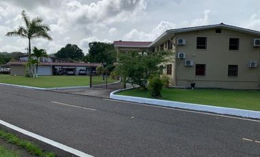 Se Vende Casa para inversión en Clayton, Albrook