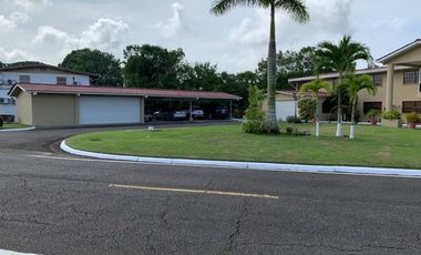 Se Vende Casa para inversión en Clayton, Albrook