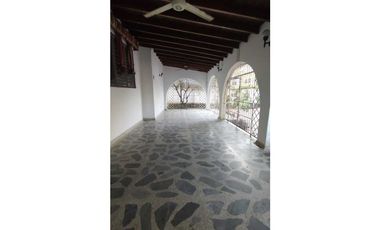 Casa en arriendo para uso comercial o residencial del secto del recreo