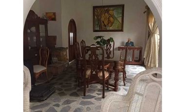 Casa en arriendo para uso comercial o residencial del secto del recreo