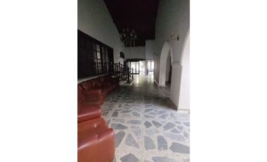 Casa en arriendo para uso comercial o residencial del secto del recreo