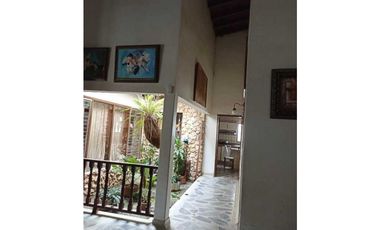 Casa en arriendo para uso comercial o residencial del secto del recreo