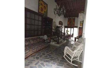 Casa en arriendo para uso comercial o residencial del secto del recreo