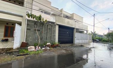 Rumah dijual di Jawa Tengah, Surakarta - Berperabot lengkap