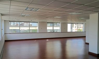 Oficina en Arriendo en Suecia Metro Los Leones