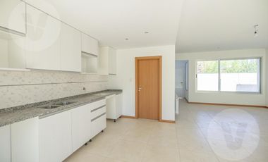 Duplex en venta y alquiler - Canning, Complejo Cabral