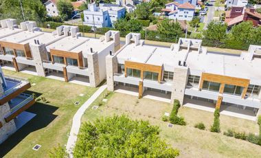 Duplex en venta y alquiler - Canning, Complejo Cabral