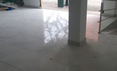 Alborada, Alquiler de local de dos plantas en la Av Benjamin Carrion. (J Luna)