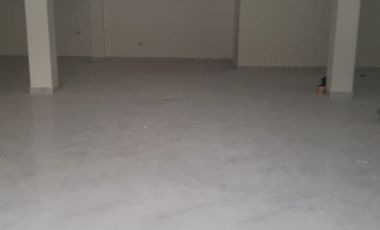 Alborada, Alquiler de local de dos plantas en la Av Benjamin Carrion. (J Luna)