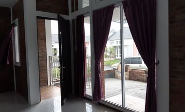 Dijual Rumah di forest Hill BSB City Semarang
