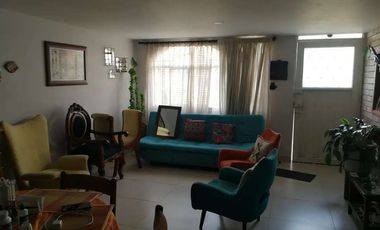 En venta Casa Barrio  Aida Lucia