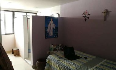 En venta Casa Barrio  Aida Lucia