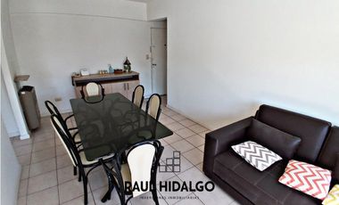 DEPARTAMENTO 2 AMBIENTES A LA CALLE CON COCHERA